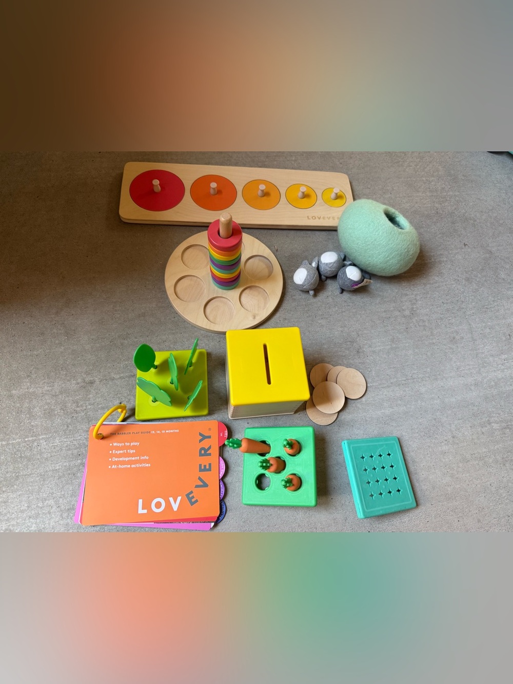 Lovevery The Babbler Play Kit